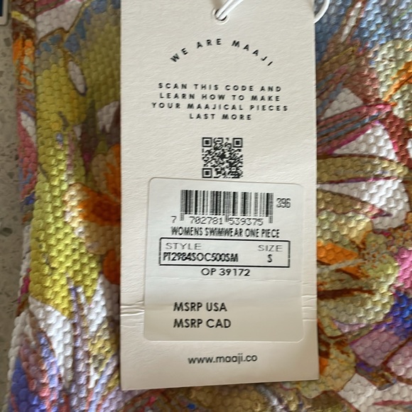 One piece swim suit - Picture 3 of 8